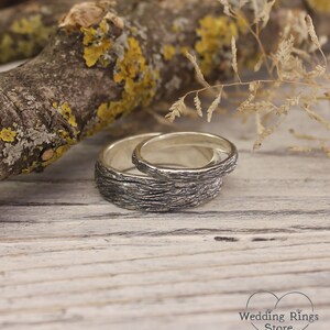 Seine und Sie Silber Eheringe Set, Holz passende Ringe für Paare, Eternity Bands, Natur inspirierte Ringe, Wald Eheringe Set Bild 9