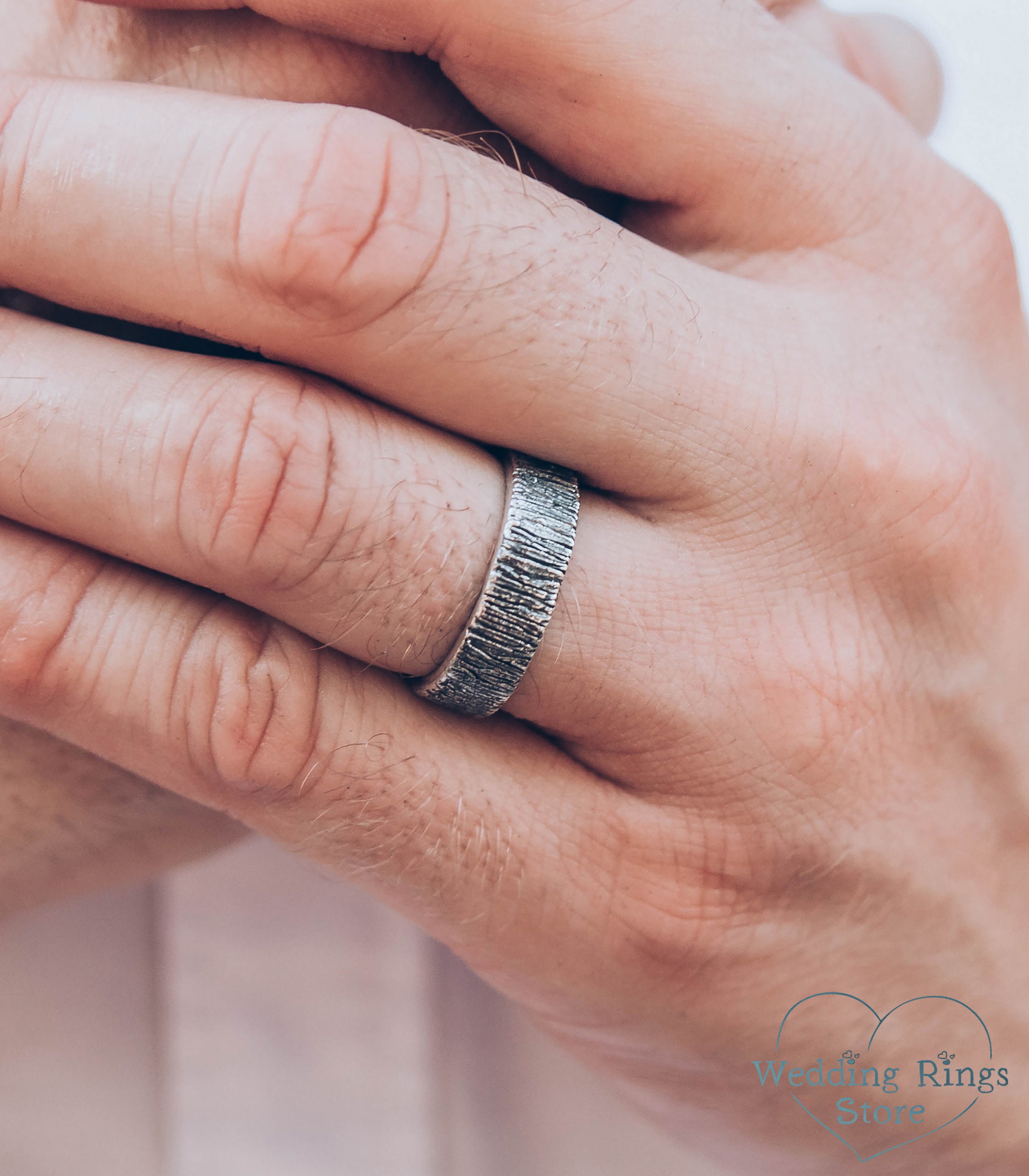 ANIEJUFI Vintage Tree Bark Texture Ring - Stainless Steel Antique Silver Band For Men & Women