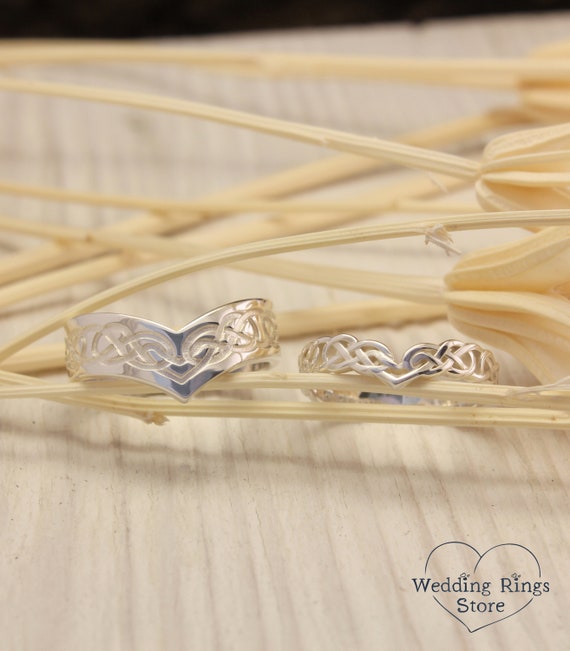 DAOCHONG Celtic Knot Ring For Women Heart Trinity Rings 925 Sterling Silver Infinity Moonstone Vintage Engagement Celtic Jewelry High Polish Tarnish Resistant Eternity Wedding Band 3869473