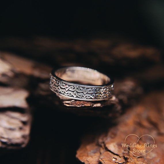 BySilverStone Viking Knot Men's Ring - Handmade Sterling Silver Wedding Band, Oxidized Finish - View #3