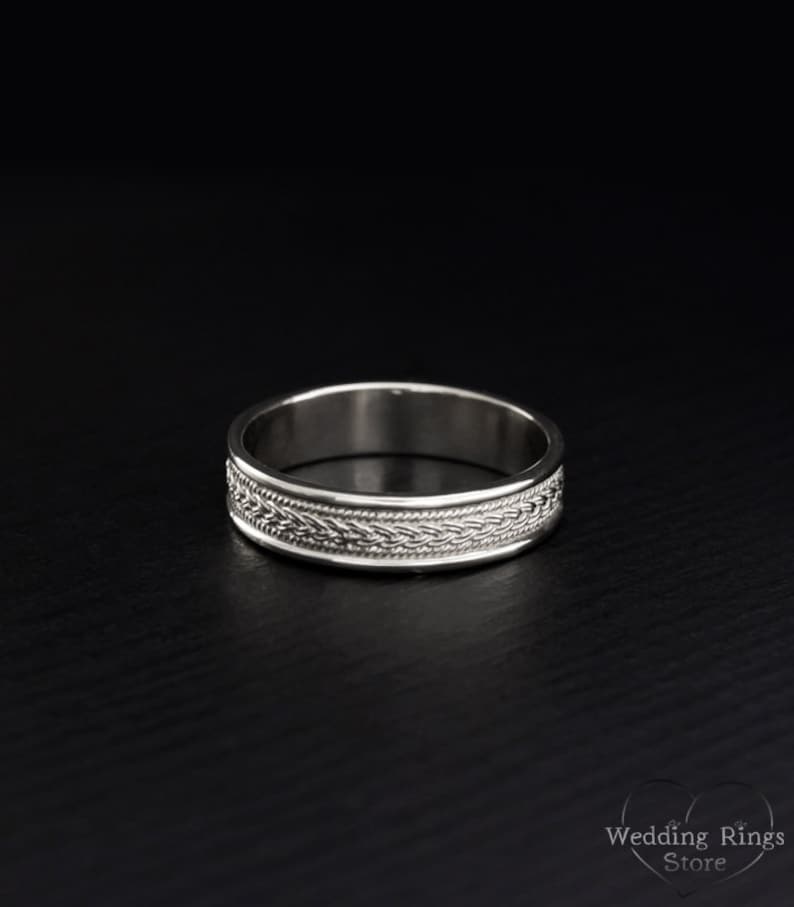 Women silver ring Men silver wedding band Braided wedding band Unique weddings band Wicker wedding ring Vintage style ring