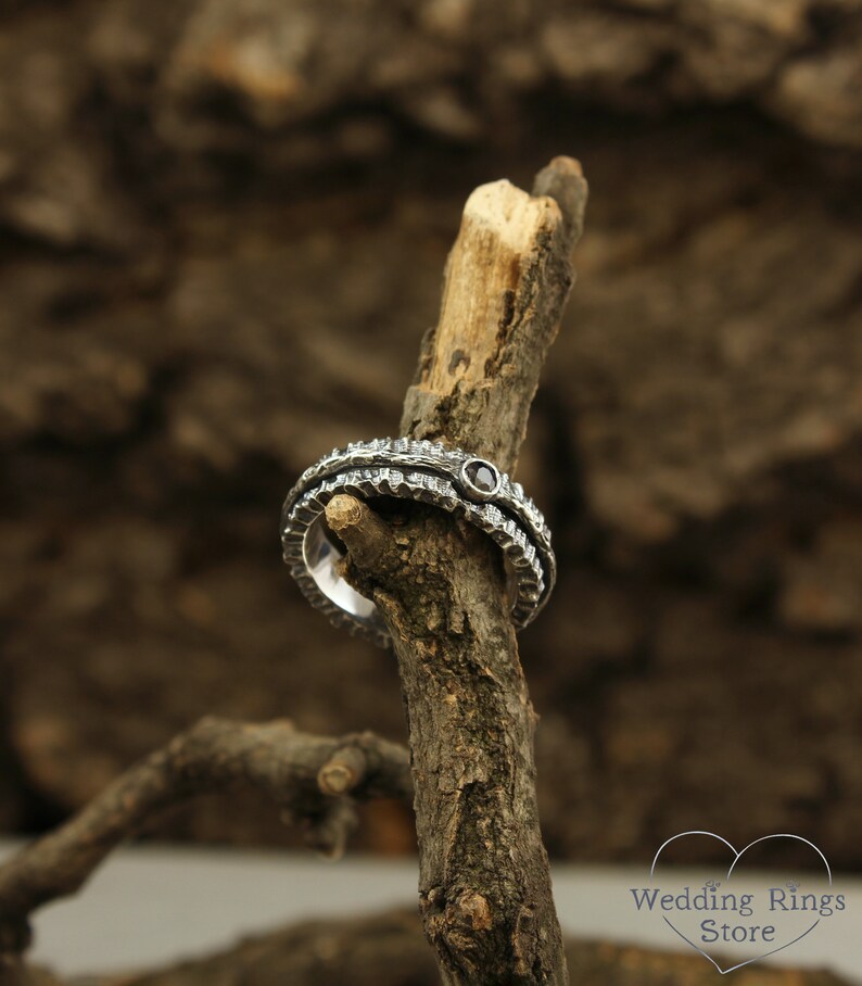 Tree Bark Band With Sapphire Unique Durable Wedding Band Etsy