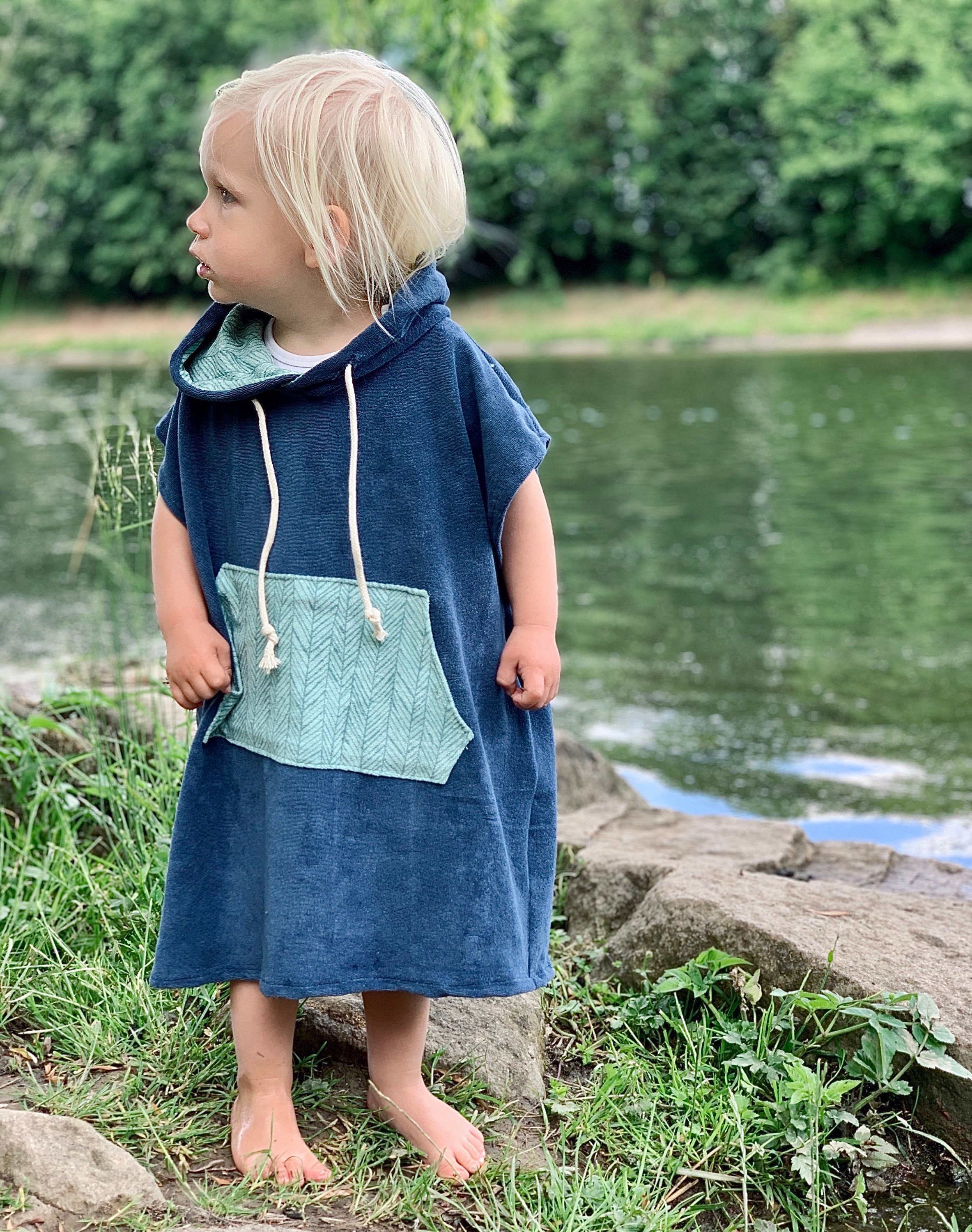 S Surf Poncho Mit Namen - Personalisierter Baumwoll Poncho 100% Frottee