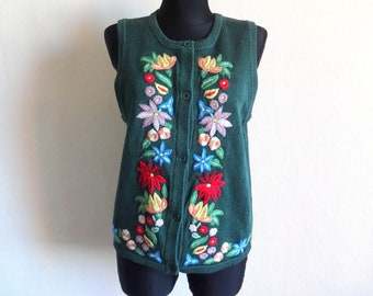 Vintage Dark Green Embroidered Flowers Vest Sweater Vest Women&#39;s Clothing Buttons Down Colorful Flowers Sleeveless Size 42