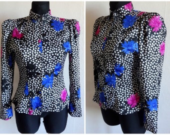 Vintage Floral Blouse Black White Purple Printed Flowers Padded Shoulders Bow Tie on The Back Long Sleeve Formal Blouse Summer Blouse