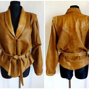 Vintage Brown Very Soft Leather Women’s Jacket Belted Buttons Closure No Pockets Genuine Leather Jacket 90s Vêtements d’extérieur pour femmes