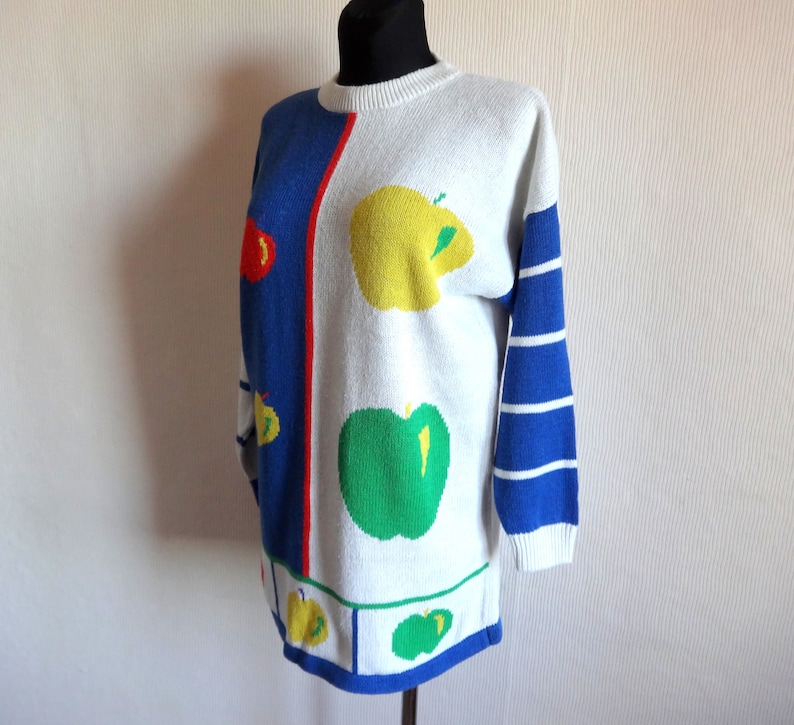 Vintage 90s Apples Knitted Women/'s Sweater Cotton Linen Blend Color Block Blue White Jumper Vintage Clothing Everyday Jumper Size L