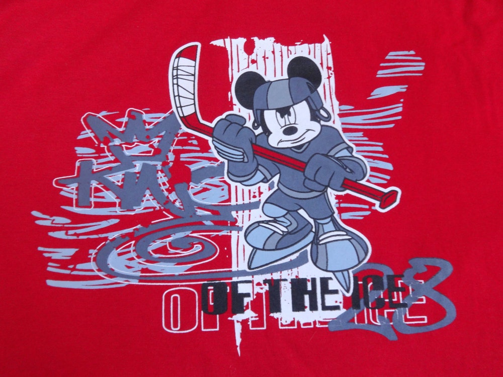 Mickey Mouse Red Shirt Disney Shirt Long Sleeves Cotton Unisex Shirt Finnish Clothing Bright Red Top Everyday Clothing Sweatshirt Trendy Fashion