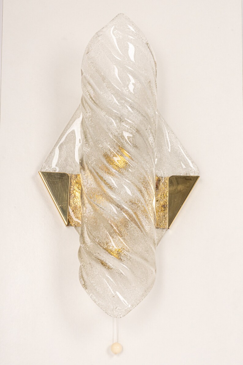 Paire de grandes sconces angulaires de verre de Murano de vanité par Hillebrand, Allemagne, années 60 image 5