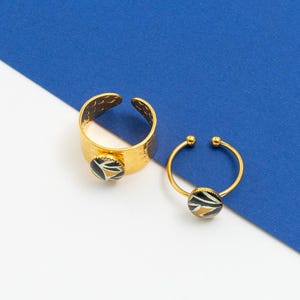 Anello in resina, dorato con oro fino, martellato, motivo "Camel Palm", modelli JASMIN e LISA