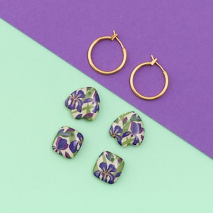 Interchangeable hoop earrings and beads sold individually, resin, pattern, "Purple Iris" Gold