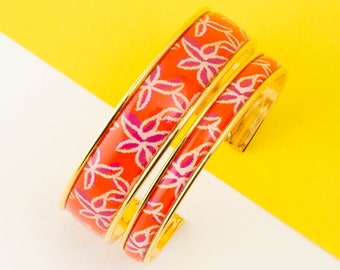 Cuff, bracelet, resin, graphic, “Tropique Orange” pattern Gold/Silver/Bronze