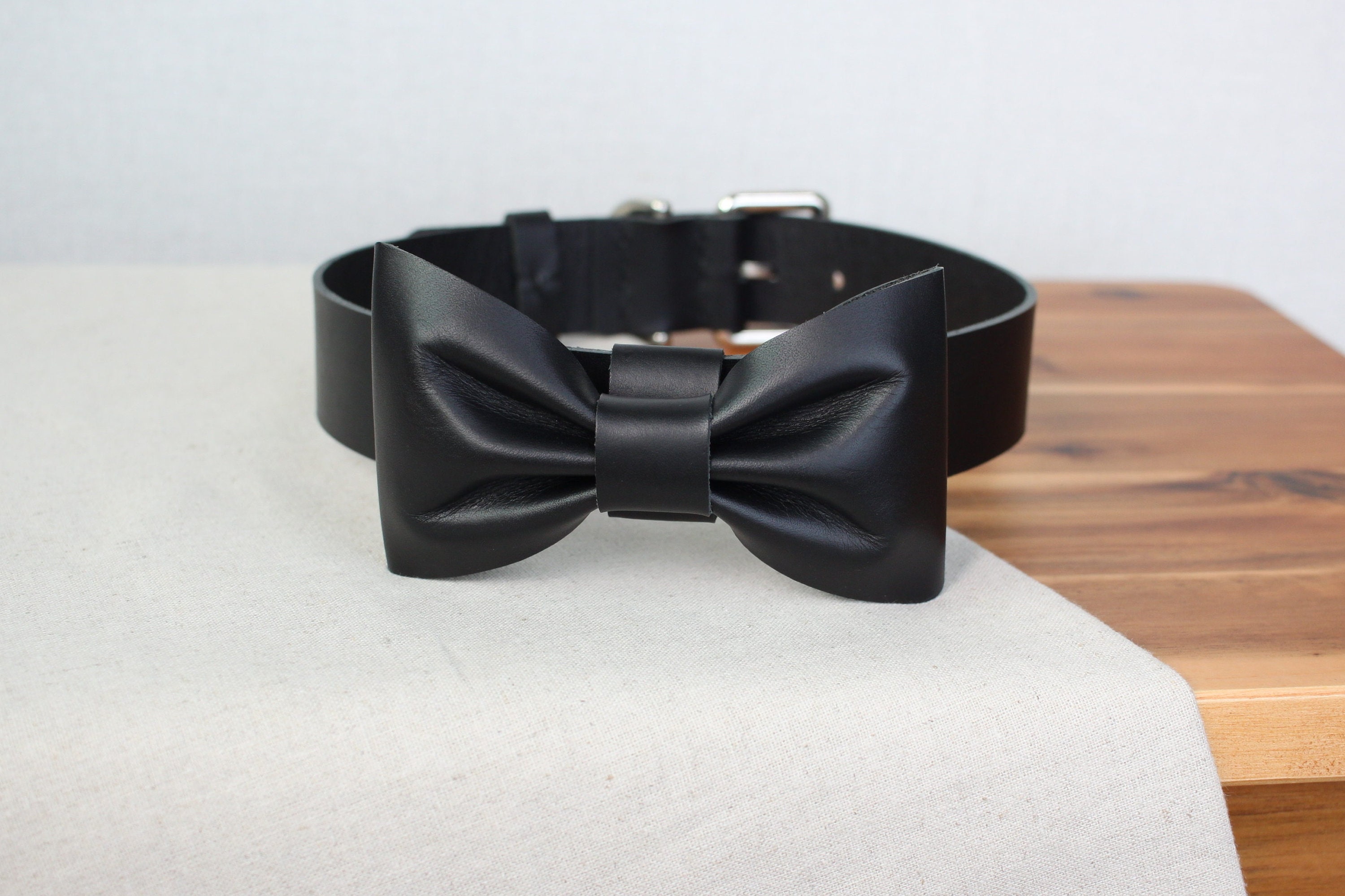 Black bow tie dog collar Clearance