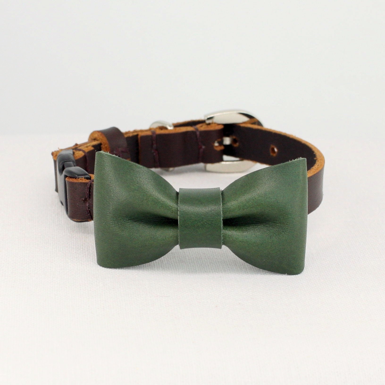 Green leather cat collar breakaway Luxury cat collar cat Etsy