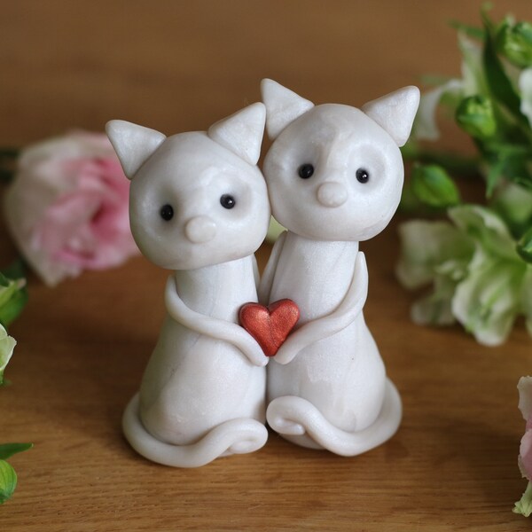 Love is in the air cat sculpture | couple in love ornement keepsake | anniversary / Wedding / girlfriend / wife
