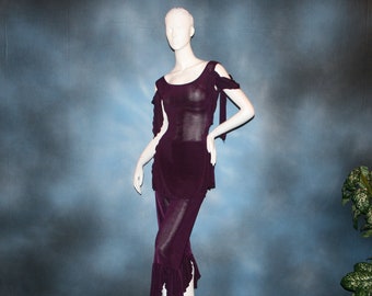 Top y pantalones de baile latino, color ciruela, talla 1/2-5/6, muy elásticos, ajustados y con volantes.