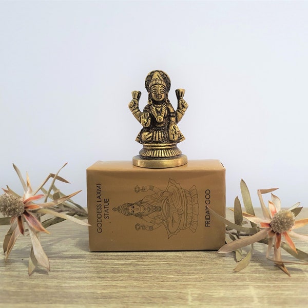 GODDESS LAXMI | Goddess Lakshmi Hindu God statue - birthday god for those born on a Friday - brass, height 5.4cm 2.13in