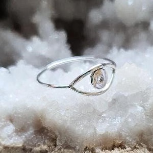 Ring Eye sterling silver, Eye ring, Eye silver ring, dainty ring, minimalist ring, minimal jewelry