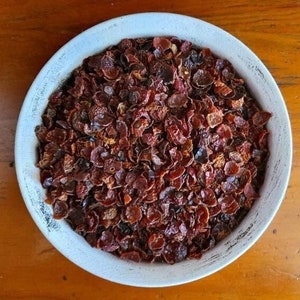 ROSE HIPS dried shells 50g Rosa canina ROSEHIPS Églantier Rosa mosqueta