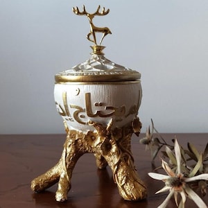 Incense burner for all kinds of incense, resin and golden metal, white and gold, Arabic burner, DEER, height 19cm - 7.48in
