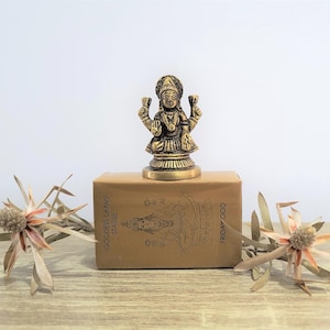 Goddess Laxmi, Goddess Lakshmi Hindu God statue - birthday god for those born on a Friday - brass, height 5.4cm 2.13in