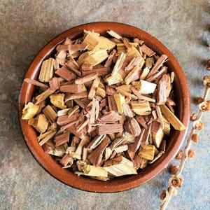 Palo Santo and Red Cedar wood chips, 25g 0.88oz, Bursera graveolens and Thuja plicata smudge Shamanic blend
