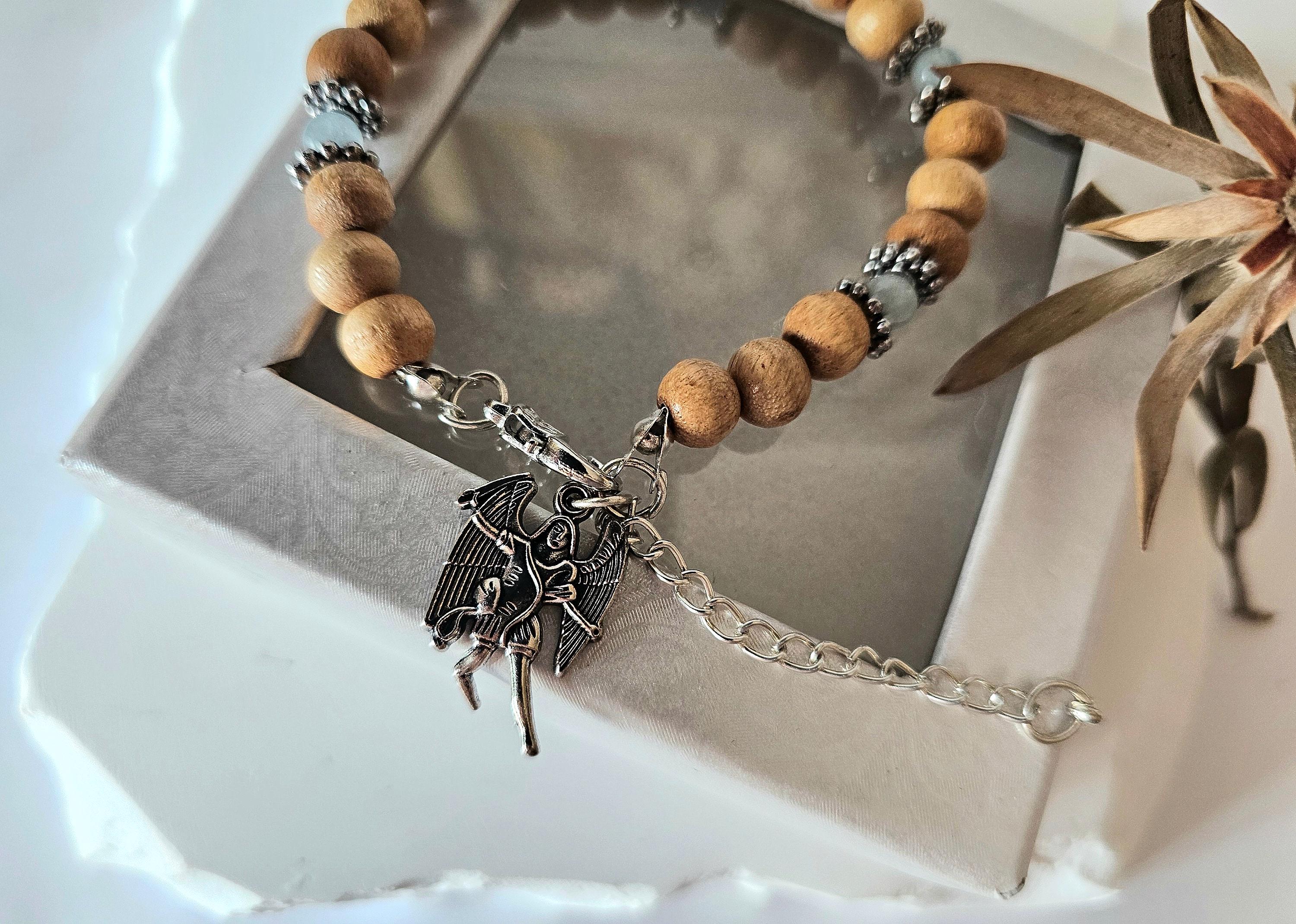 Bracciale Arcangelo Michele, perle di legno e acquamarina naturale, regolabile, confezione regalo, coraggio, forza, protezione - Italia