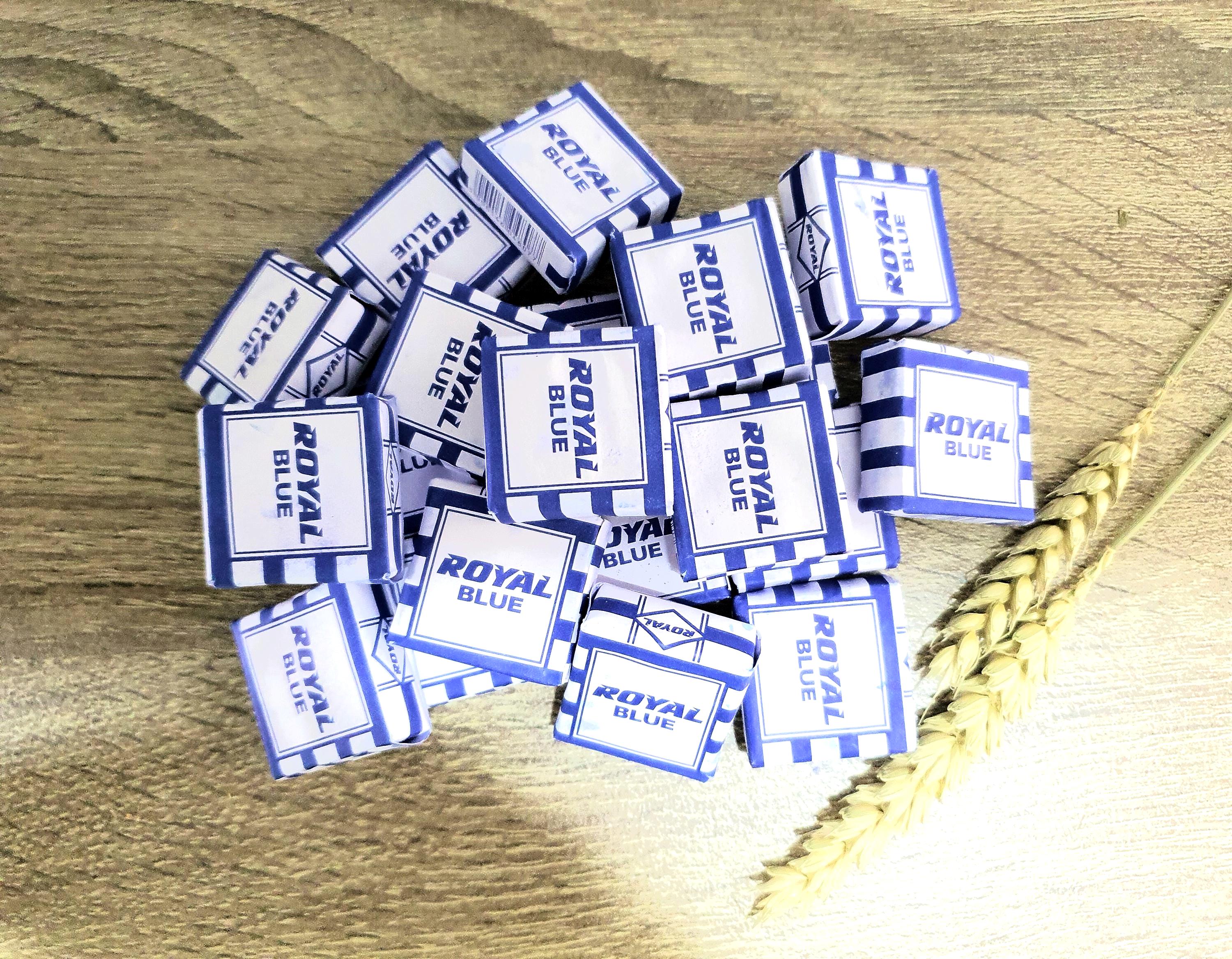 In Blau Für Wäsche Reckitts Crown Blue Squares Box Of 48 Squares By Reckitts Farb- Und Fleckenlöser