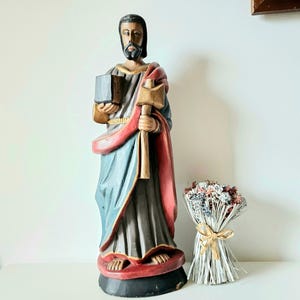 Saint Joseph wood statue, vintage hand-carved wood and hand painted statue, 1980s, height 43cm 16.93in