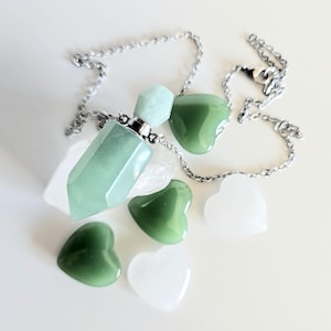 Crystal perfume bottle necklace, Gemstone vial necklace, Perfume bottle necklace, Healing stone necklace, Amulet necklace, GREEN AVENTURINE