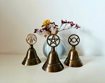 Altar bell, Ritual bell, Wiccan altar bell, Pagan bell, Witch's bell, brass, 3 OPTIONS Pentacle Triple Moon Goddess, height 10cm 3.94in