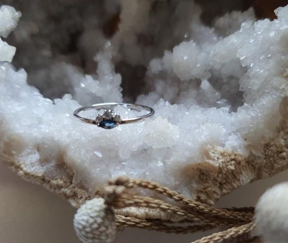 Anello con hotsell zircone blu