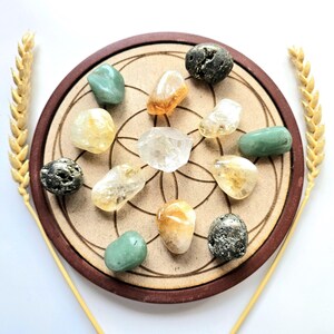 Prosperity crystal grid kit with Clear Quartz Pyrite Citrine Green Aventurine, Crystal Grid Set, Wood Crystal Grid, 15.3cm  6.02in, 2 Options