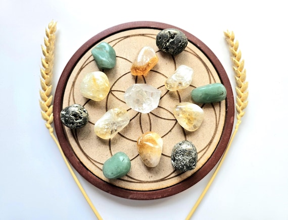 Prosperity crystal grid kit w/ Clear Quartz Pyrite Citrine Green Aventurine, 15.3cm, 2 Options