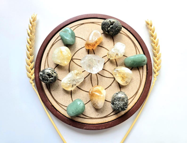 Prosperity crystal grid kit with Clear Quartz Pyrite Citrine Green Aventurine, Crystal Grid Set, Wood Crystal Grid, 15.3cm  6.02in, 2 Options