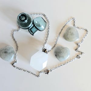 Crystal perfume bottle necklace, Gemstone vial necklace, Perfume bottle necklace, Healing stone necklace, Amulet necklace, CLEAR QUARTZ