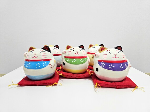 Japanese Maneki Neko Lucky Cat Coin Bank Fortune Cat Money Bank Feng Shui Cat Painted Ceramic and Red Pillow 6.5cm 2.56in 5 OPTIONS Etsy UK