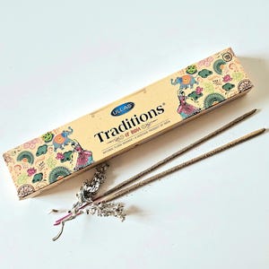 Traditions of India incense sticks, 3 packs of 15 sticks, natural flora incense sticks, hand-rolled agarbathi incense by rural women