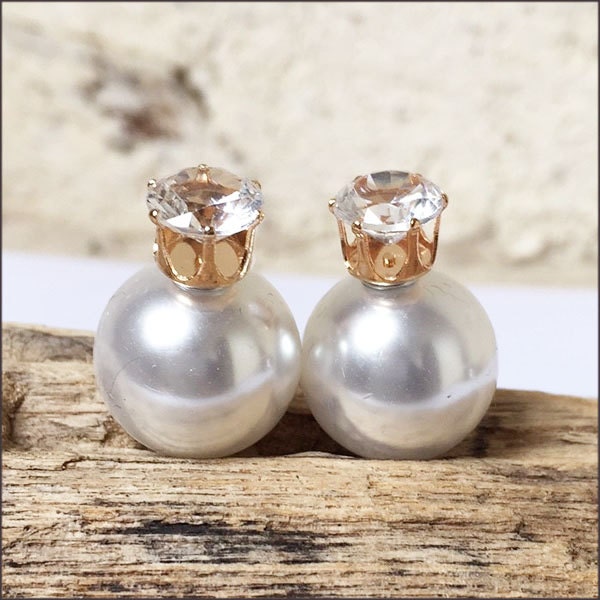 Gorgeous pair of white pearl double side earrings, French style studs