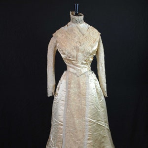 Victorian 2 Piece Bustle Wedding Gown With Bobbin Duchesse Lace, 1895