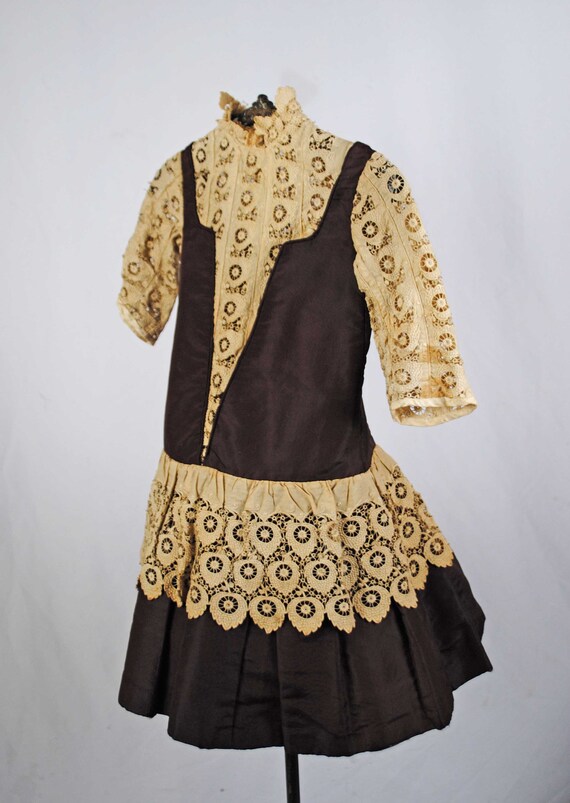 Vintage Lace Dress main image 0