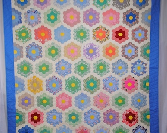 Vintage Grandmothers Flower Garden Patchwork Quilt, c1940s,   87" x 80"