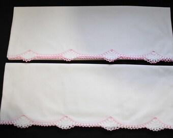 1930's Vintage Cotton Pillowcases With Scalloped Crochet Edge Trim