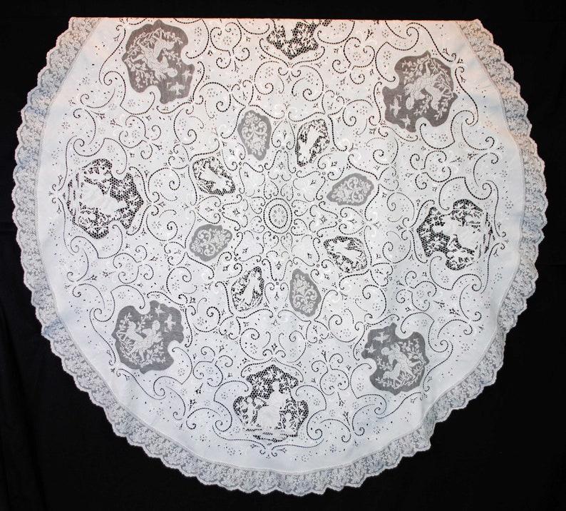Antique Italian Round Linen Figural Tablecloth Whitework Embroidery, 80 Round image 1