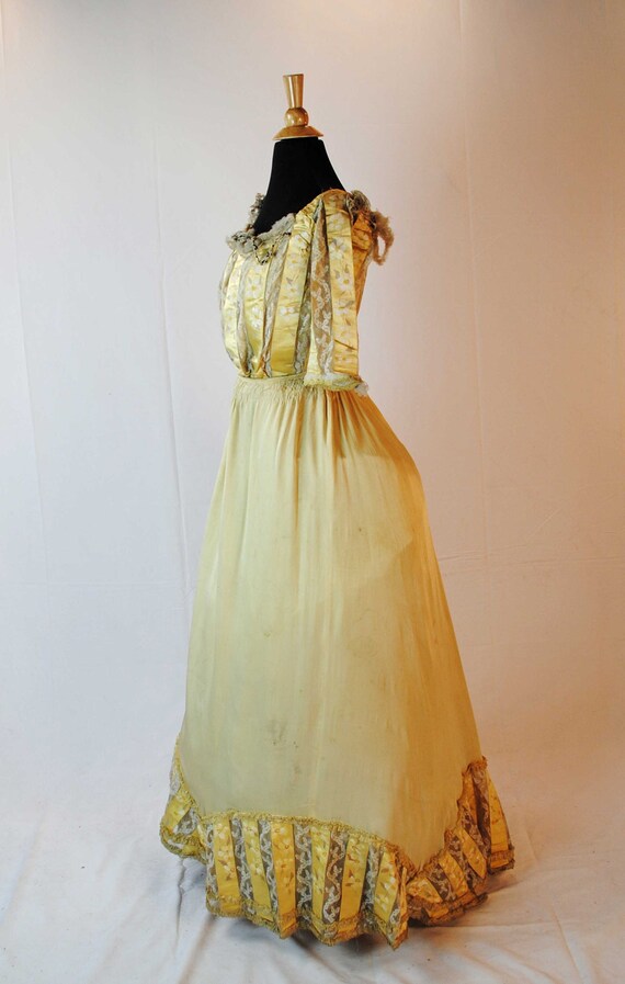 1900 victorian dress gown Gem