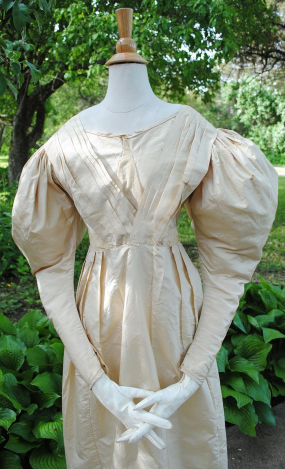 Antique Silk Taffeta Dress 1830's