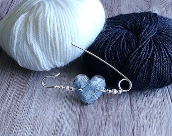 Safety pin, Handmade brooch, gift for mother, Heart Shawl pin, sweater pin, shawl pin, resin jewelry, heart pin, scarf pin, gift for her