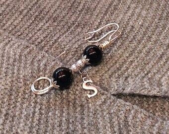 Custom brooch, dangle brooch, safety pin, Letter brooch, letter S, Personalized pin, Scarf pin, initial brooch, Shawl pin, sweater pin