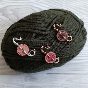 Safety pin, wooden button pin, shawl pin, scarf pin, small brooch, sweater pin, scarf stopper, gift for women, gift idea for friend, for mom
