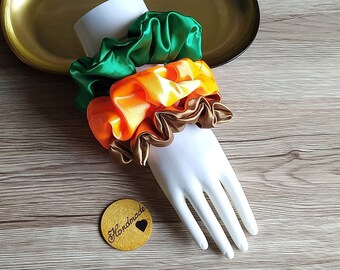 Satin scrunchies, handmade colored hair ties, hair accessories, fabric scrunchies, Italy scrunchie, women&#39;s accessories, fabric bracelets